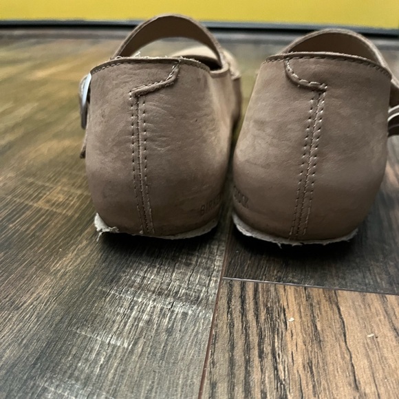 Birkenstock TRACY Mary Jane Shoes Womens 9 EU 40 Nubuck Leather Tan Beige Buckle - Picture 3 of 16
